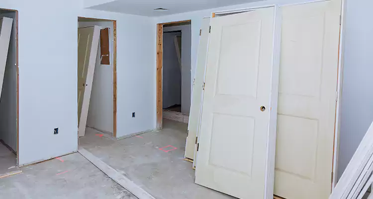Broken Door Frame Repair in South Bradenton, FL